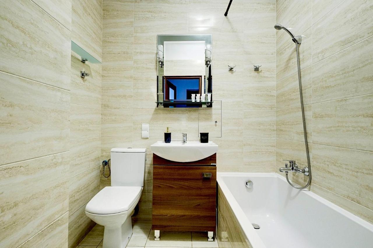 Charming Apartment In The City Center วอร์ซอ ภายนอก รูปภาพ