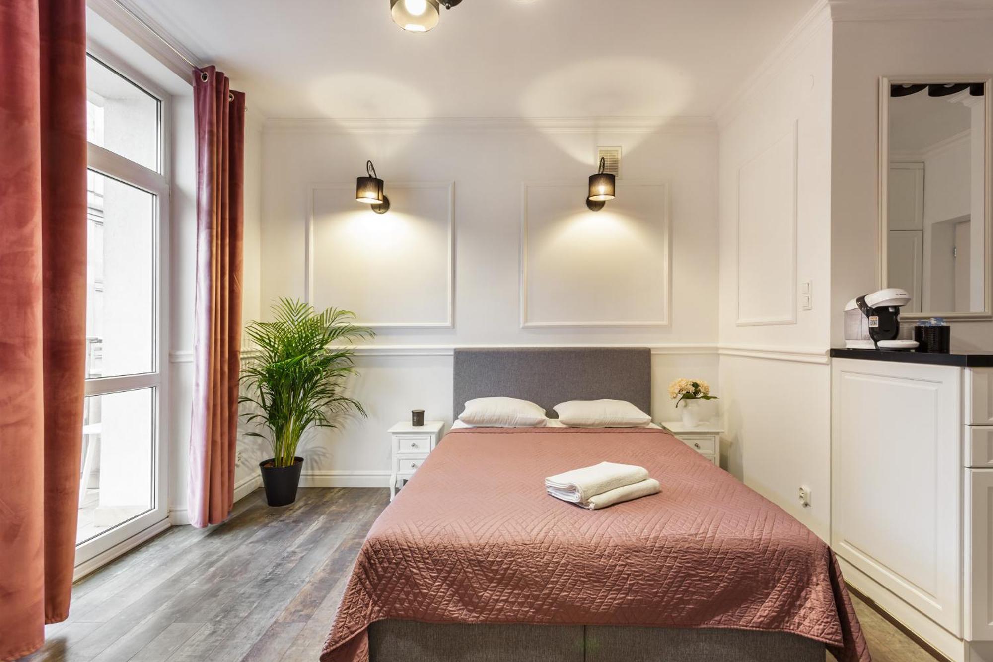 Charming Apartment In The City Center วอร์ซอ ภายนอก รูปภาพ