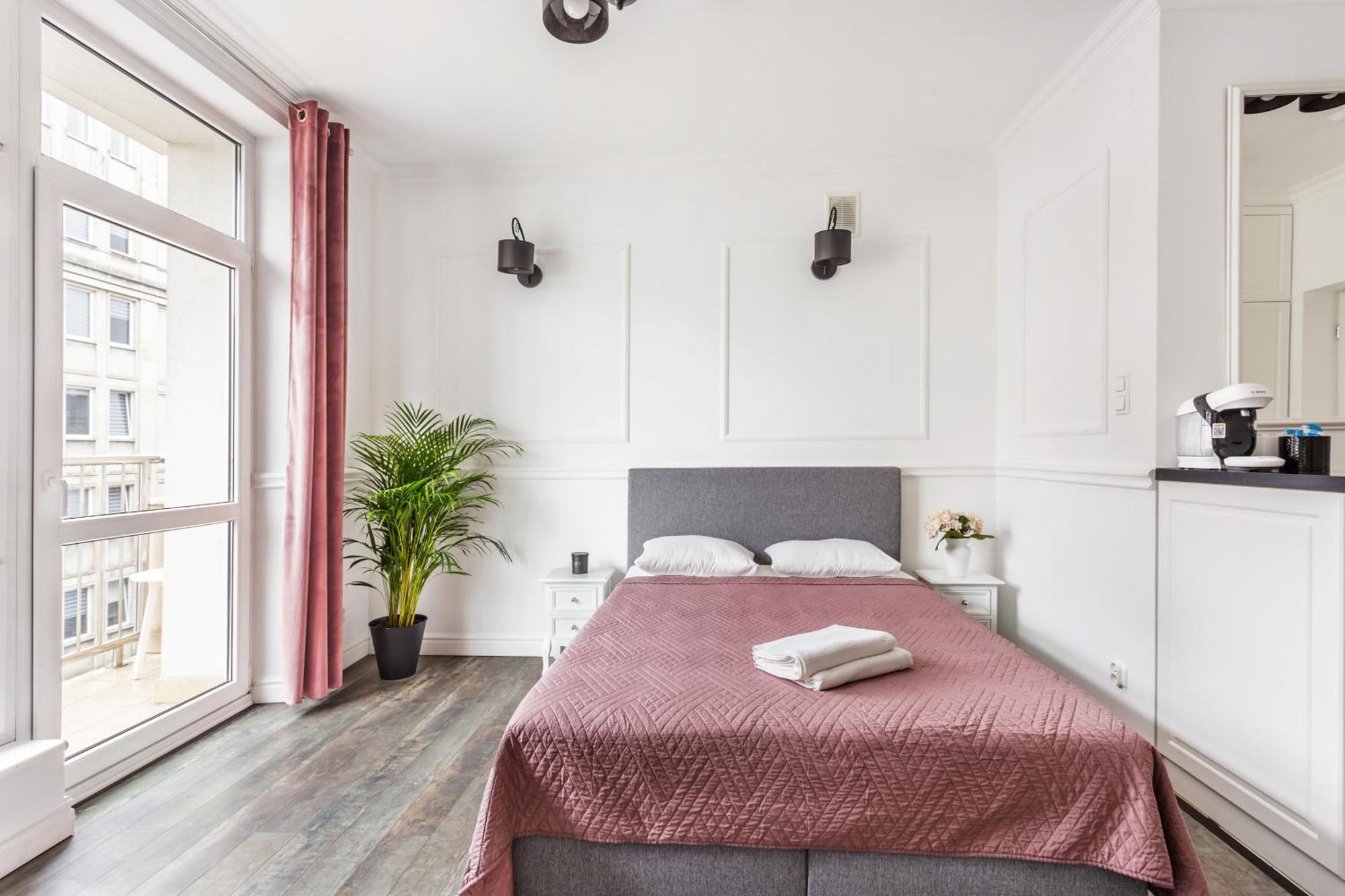 Charming Apartment In The City Center วอร์ซอ ภายนอก รูปภาพ