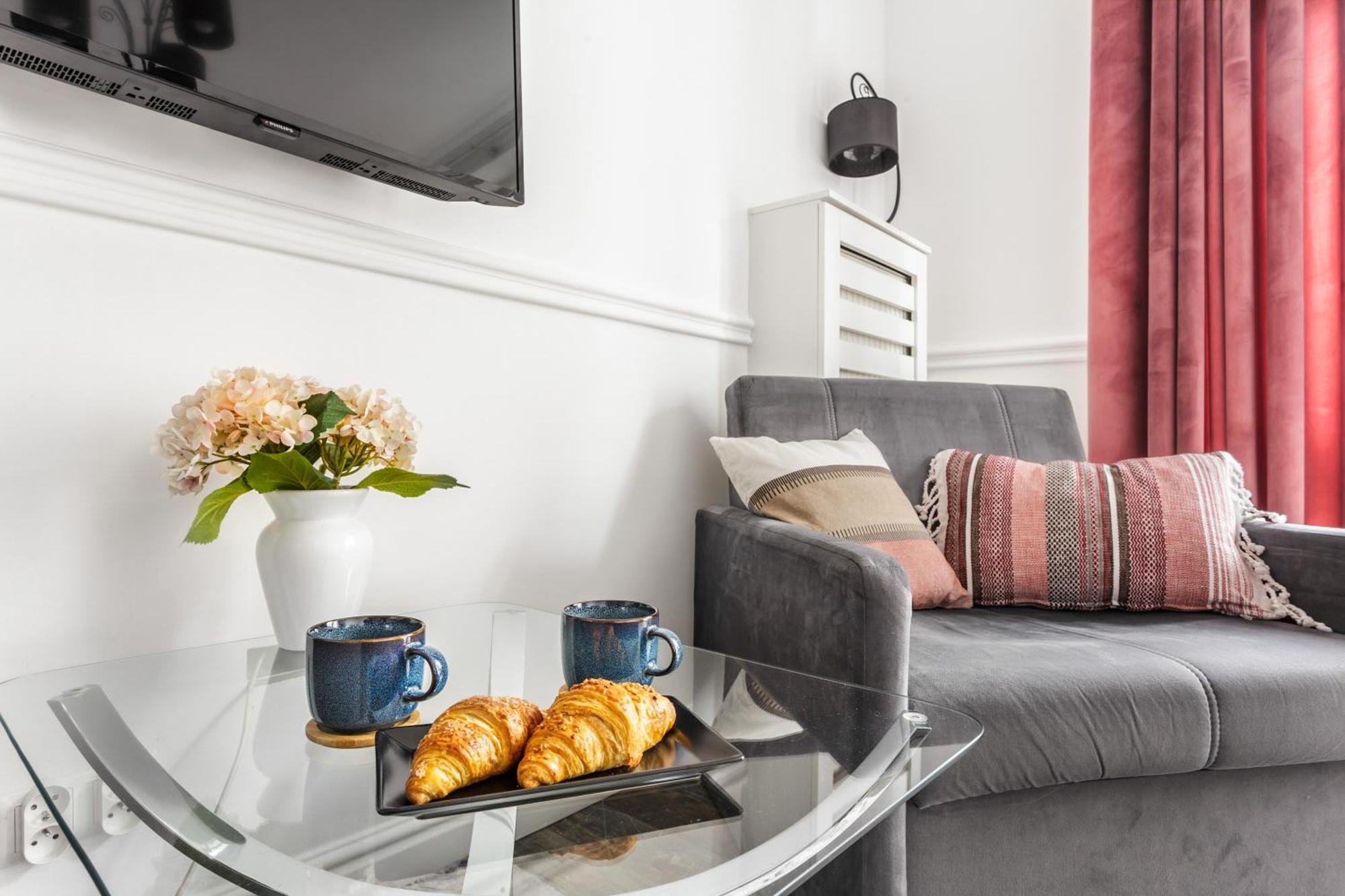 Charming Apartment In The City Center วอร์ซอ ภายนอก รูปภาพ