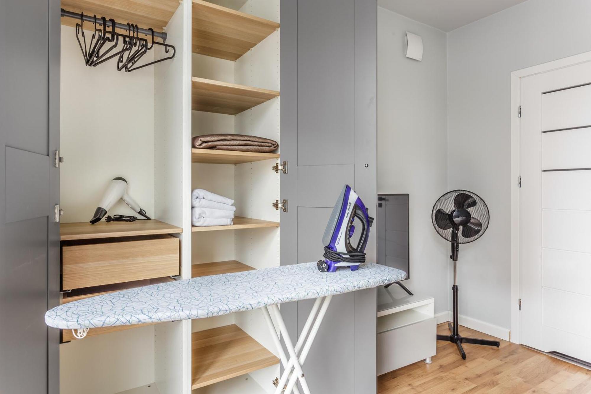 Charming Apartment In The City Center วอร์ซอ ภายนอก รูปภาพ
